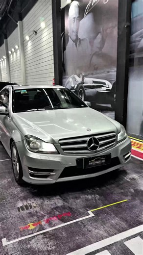 Mercedes C250 AMG Line 4 puertas 2013 en excelente estado