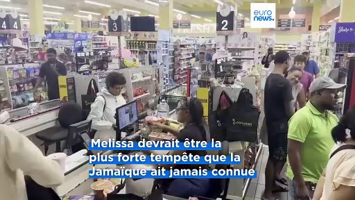 L'ouragan Melissa, désormais de catégorie 5, s'approche de la Jamaïque