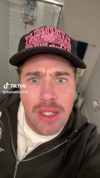 Nick Hall (@flydaddynick)’s videos with original sound - noteliwood