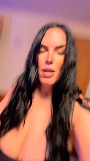 Harleyquinntwinn Timesten on Instagram