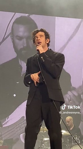 Matty Healy thirst trap pt. 2 #the1975 #coronacapital22 #mattyhealy | matty healy