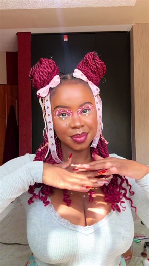 Valentine's Day Makeup Tutorial by Lisa Denna