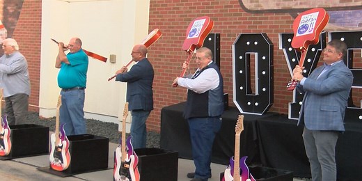 Hard Rock Hotel & Casino celebrates 10th anniversary in Sioux City
