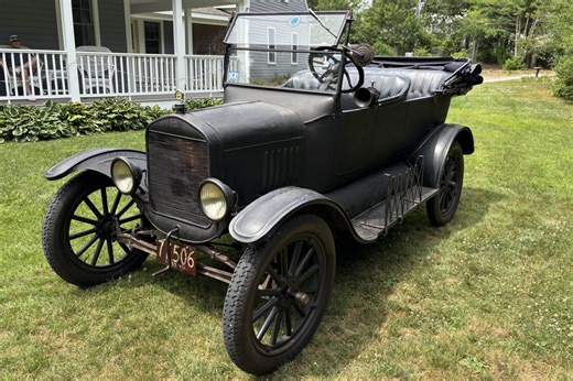 No Reserve: 1924 Ford Model T Touring