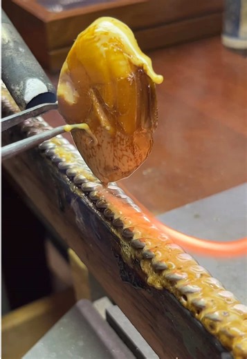 Mastering the Art of Mounting Cuban Link Chains