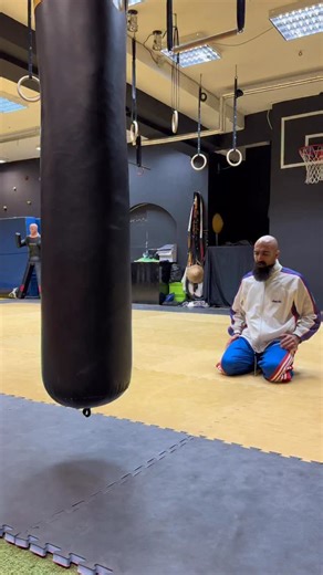 Master.FunkySoul aKa Dr.Feelgood on Instagram: "Mobility & Power Drill for better kicks — build range, control, and explosive strength. #taekwondo #drill #training #fyp"