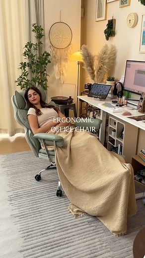 Temu Official on Instagram: "✨ Transform your workspace with our L-shaped ergonomic standing desk! Enjoy more comfort and productivity while you work, whether you’re sitting or standing. 🌟🖥️ It’s the perfect blend of style and function! 🔍 Find it at https://temu.to/m/umxpvi20rcl or with this code dth6422. #Temu #TemuFinds #HomeOfficeEssentials"