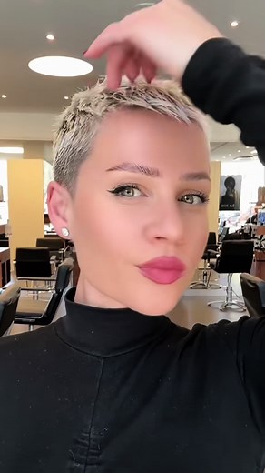 Exploring the Pixie Cut Trend for Short Hair