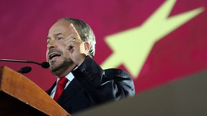 Albanie : l’ancien Premier ministre Fatos Nano est mort à l’âge de 73 ans - RTBF Actus