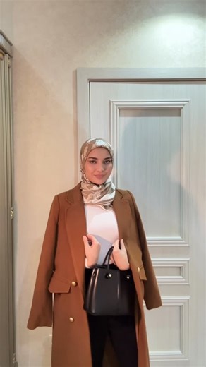 Mastura🤍 on Instagram: "Yumshoq, yengil va juda chiroyli bu print albatta garderobingizga bo’lishi kerak! Hozirgi mavsum uchun ideal tanlov❤️‍🔥"