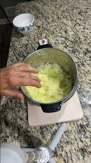 How to shred Zucchini