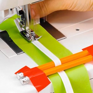 Sewing shortcuts and clothes repair tips that will ease up the process! | 5-Minute MAGIC