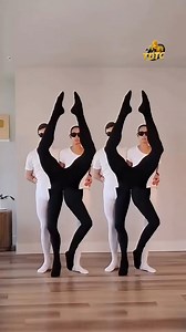 2M views · 2.6K reactions | Ảo giác ba chân #vuive #videohaihuoc #troll #haihuoc #khampha #giaitri #tdtc #tdtcmedia | Bạn Biết Tuốt | Facebook