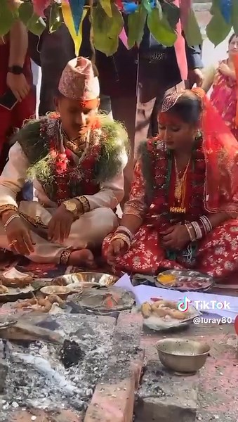 wedding vibes 🥰❤️@Hey🌼 #creatorsearchinsights #goviral #growmyaccount #newlymarried #keepsupporting #kafleak #luray80 #gharmachechitika