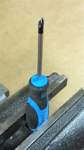 167K views · 65 reactions | Screwdriver tool hack | Genius Cars Plus | Facebook