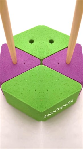 Triangle Time Travel. ⏳🔺 1836