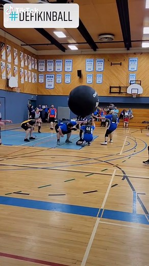 Beau jeu en bord de ligne! #kinball #sport #tournoi #fantastique #ligne #defense #omnikin #defi #juin #😀 #attraper #tiktokquebec