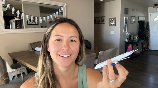 Watch Comparing these model airplanes on Amazon Live