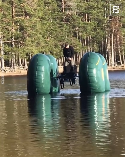 185K views · 4.1K reactions | This Inflatable Car Can Float On Water!! | Fossbytes | Facebook