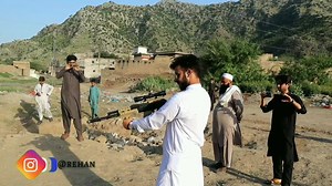 2.7M views · 86K reactions | Bulgarian cute Gun cheaper than Smartphone in Darra Adam Khel PART ii |Eng Subtitles| Rehanu Vlogs #Shareit #showyourlove #rehanuvlogger Subscribe me here for more Videos https://youtu.be/Hq7DSkQSwI4 | Rehanu | Facebook