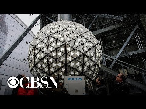 New Year's Eve ball drop test in NYC's Times Square | full video