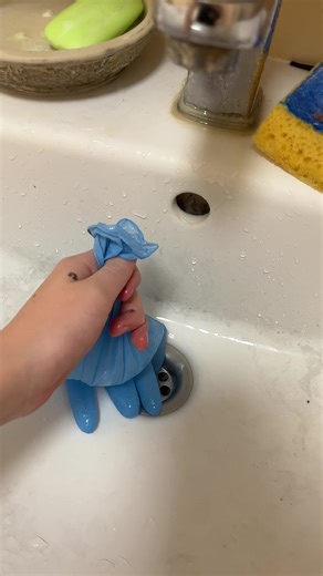 Відео користувача RBX_°🌴_Maxy_🍉°_RBX (@maksim24371) з композицією «оригинальный звук - RBX_°🌴_Maxy_🍉°_RBX»