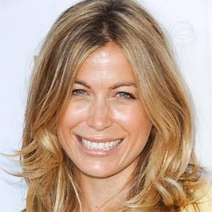 Sonya Walger – Age, Bio, Personal Life, Family & Stats | CelebsAges