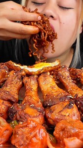 2.7M views · 63K reactions | Eating Spicy 掠 Black Bean Noodles with Omelette & Chicken Leg Piece  #mukbangpari #mukbang #eatingshow #asmr #noodles #omelette #chickenlegpiece | Mukbang Pari | Facebook
