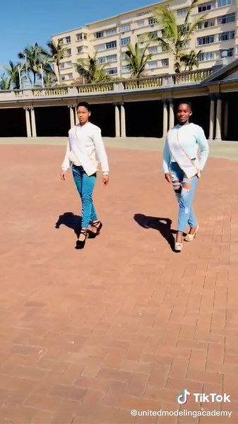 not so perfect but almost, being a Unitedmodelingacademy coach is one of the amazing thing God blessed me with ❤️.we practice what we preach. # During behind the scenes