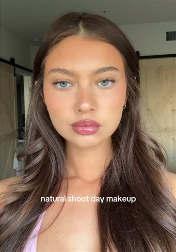 Perfect Natural Makeup Look for Your Photoshoot