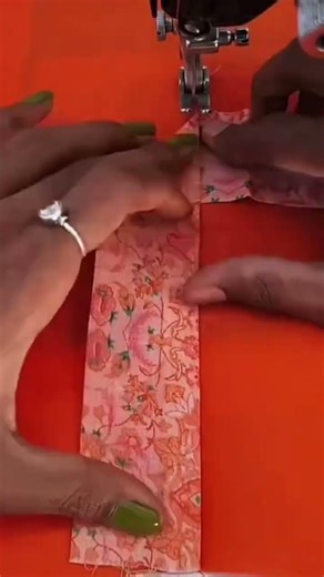 sewing a cloth using a sewing machine to combine patterned cloth#sewing