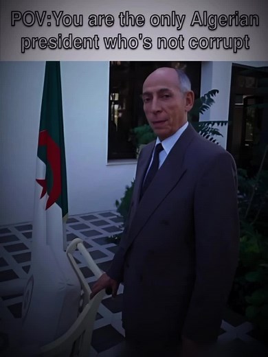 Our last chance...😞Mohamed Boudiaf Allah irehmou 🤲🏻, born on June 23, 1919, and assassinated on June 29, 1992, was one of the founders of the FLN. He opposed it after independence, denouncing corruption and the abandonment of democratic ideals. In 1992, he was called back to become president and tried to reform Algeria and fight corruption, but he was assassinated after only six months in office. #mohamedboudiaf #boudiaf #5juillet1962 ##fln #algeria #president #🇩🇿 #democracy #algerian #revo