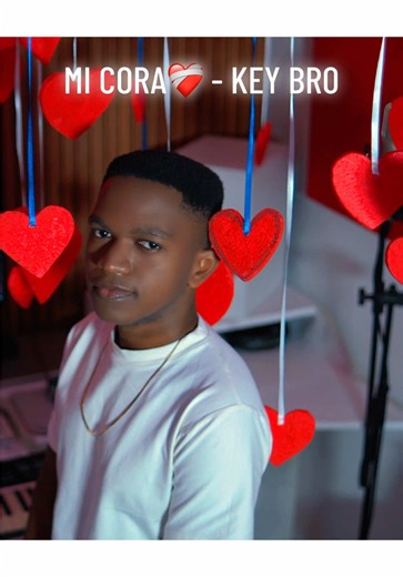 ENTRE CANCIONES Y NOCHES EN EL ESTUDIO, TUS LATIDOS SIGUEN SIENDO MI COMPÁS…💗 Muy Pronto Salimos Con Esta Maravillosa Canción🔜 #elseñordelamelodia_studio #DK_Production #LACC #afrobeats #micora ❤️‍🩹