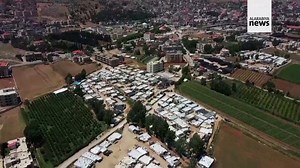 3 comments | Watch: Syrian refugees detained by security forces in Lebanon and deported have been subject to arrest and forced conscription upon return to their war-ravaged homeland, their relatives and rights advocates say. https://english.alarabiya.net/News/middle-east/2023/05/01/Syrian-refugees-deported-from-Lebanon-face-arrest-conscription-say-relatives | Al Arabiya English | Facebook