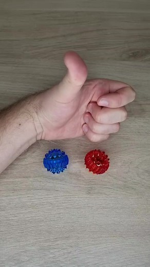 Exploring Textures: Manipulating Red and Blue Spheres