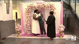 Judge performs 14 free Valentine's Day weddings at Davidson County courthouse