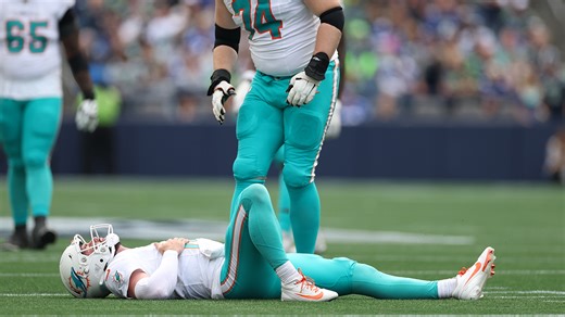 With another injured quarterback, Dolphins' early season woes keep piling up