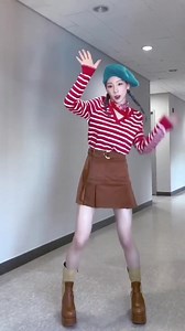 1.6K views · 212 reactions | 栗‍♀️太妍《Step back》dance challenge #태연 #taeyeon #太妍 #少女時代 #소녀시대 #SNSD #GirlsGeneration | 我是女人但少女時代是我男神 | Facebook