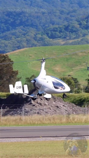 Gyroplane Takeoff - AutoGyro Europe Cavalon #shorts #aviation #gyrocopter #takeoff