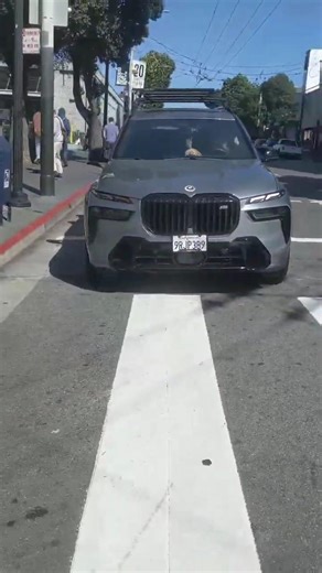 This G07-JACULUS-X7 #2023 Skyscraper Grey Metallic #bmwm60i 4.4lTwin-TurbochargedV8 Boast 523hp🔥🔥🔥