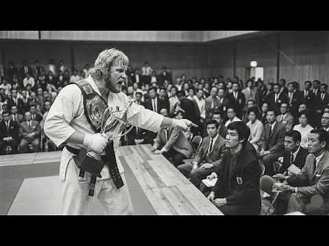 He Didn't Know It Was Bruce Lee — The Champion Challenged a Random Person in the Audience