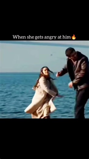 Everytime she gets angry at him, she attacks him😭#arafta #trending #turkishdrama #mertes #shorts