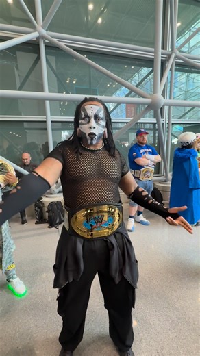 Jeff Hardy Cosplay #WWE | Biglpwrestling