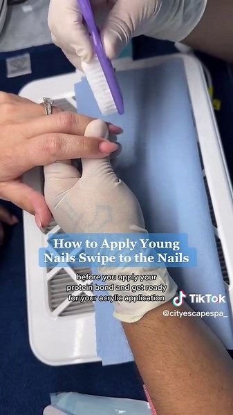 How to Apply Young Nails Swipe to the Nails