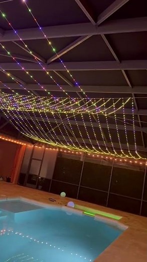 Pool light installation