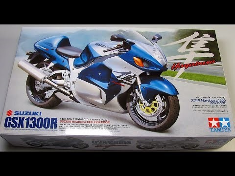 Unboxing the SUZUKI HAYABUSA GSX 1300R Model Kit by Tamiya
