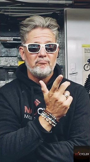 Can you legally ride a moped at 45 km/h? Here's what you need to know!