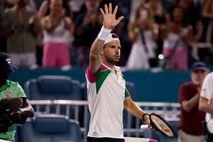 Grigor Dimitrov’s Girlfriend Eiza Gonzalez Reveals She’s Arrived in Paris As He Prepares for French Open 2025