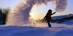 Boiling water challenge went wrong, eight people sought medical help (Video)