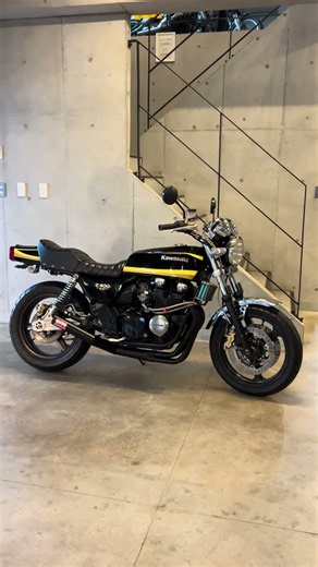 FX？！と思わせるような【KAWASAKI★ゼファーχ】です｜カスタムネイキッド専門店KMD YOKOHAMA #カスタムネイキッドはkmd横浜 #kawasaki #z400fx #ゼファーχ